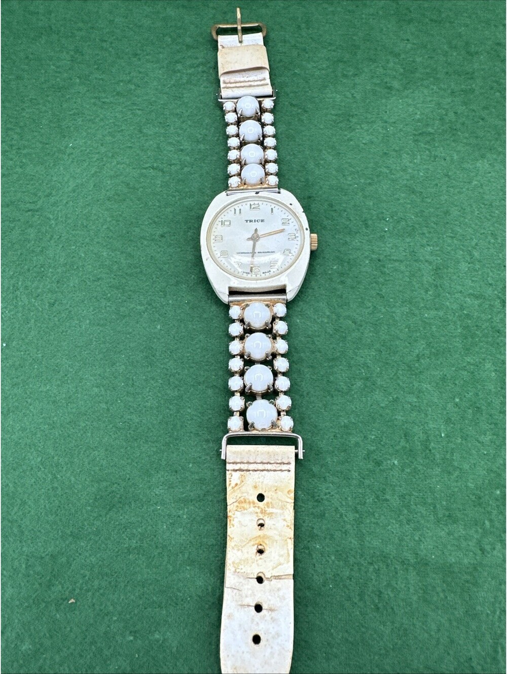 Trice Gold Tone White Dial Beaded Strap Vintage Watch